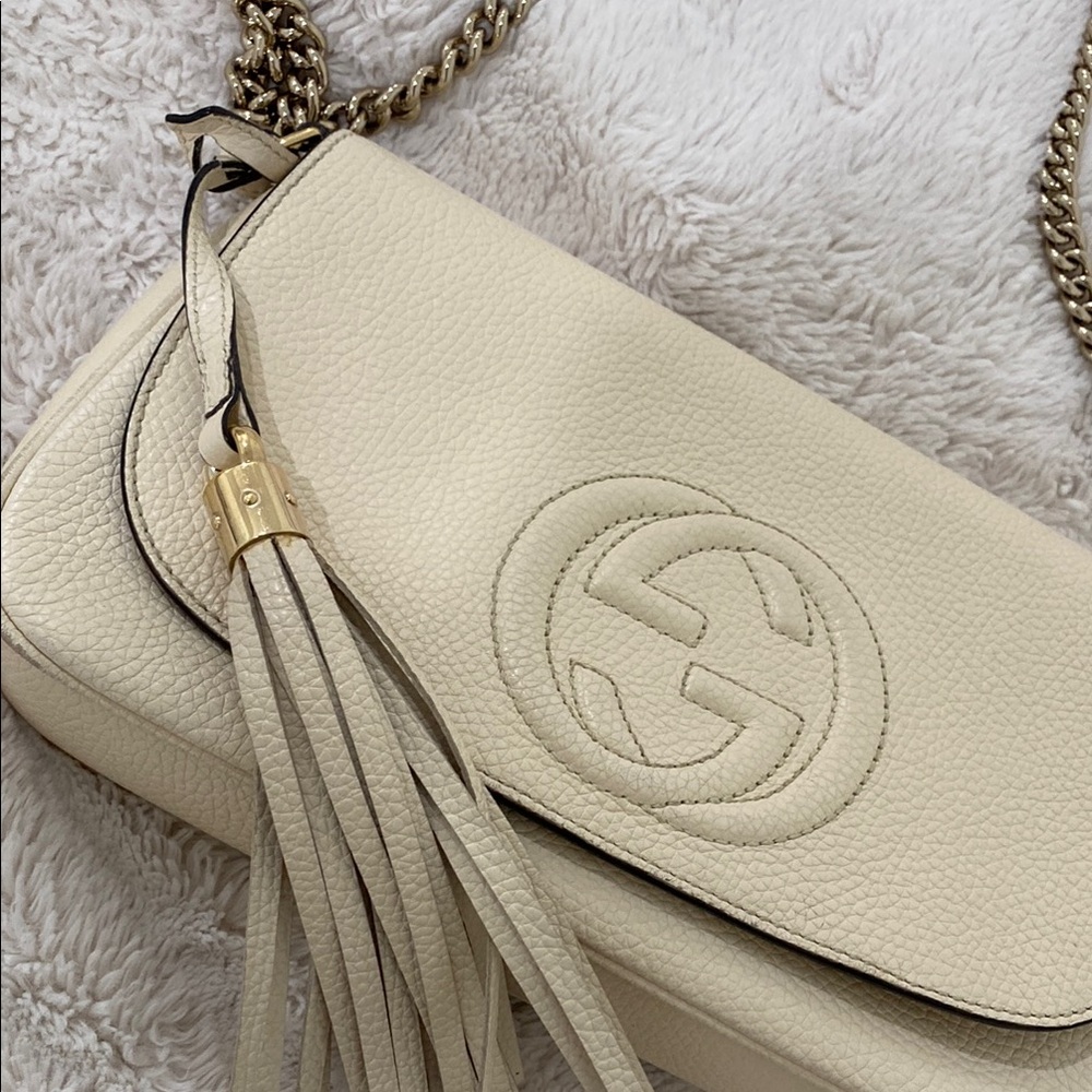 Gucci Cellarius Calfskin medium flap Soho Cream Crossbody Bag Chain Strap tassel - Picture 8 of 16
